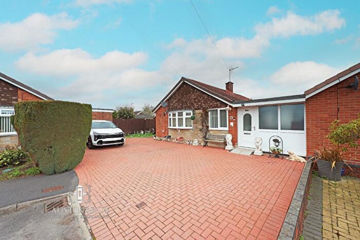 2 Bedroom Detached Bungalow For Sale In Fraser Close, Stone, Staffordshire, ST15