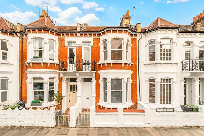 4 Bedroom Terraced House For Sale In Mirabel Road, Fulham, SW6