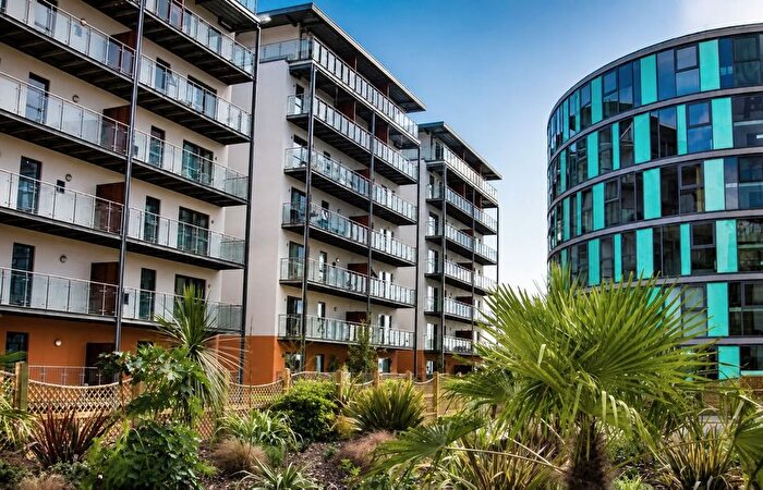 2 Bedroom Flat For Sale In Pollard Street, Block, M4