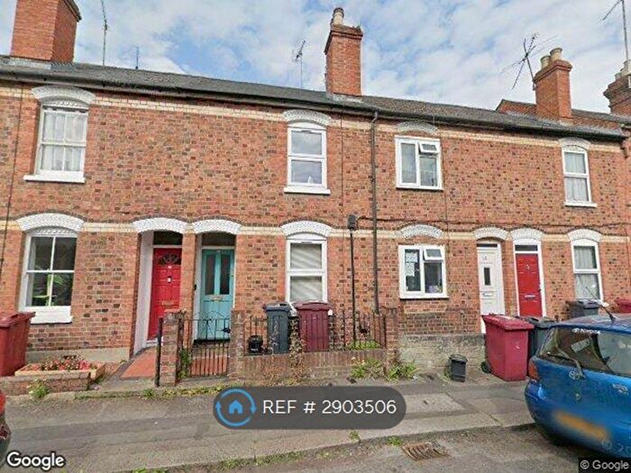 3 Bedroom Terraced House To Rent In Regent St, Reading, RG1
