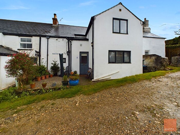 2 Bedroom Semi-Detached House For Sale In Fore Street, Mount Hawke, Truro, TR4