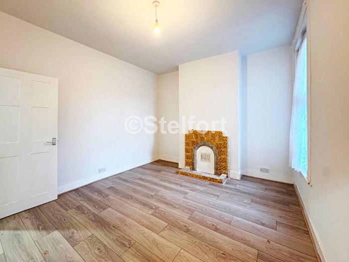 4 Bedroom Terraced House To Rent In Janson Road, London, E15