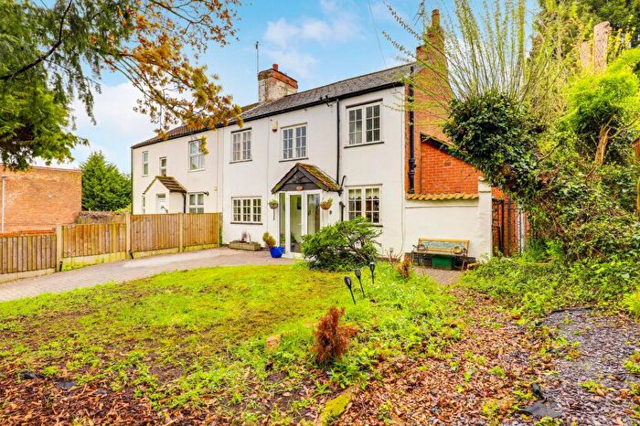 3 Bedroom Semi Detached House For Sale In Carlton Hill, Carlton, NG4