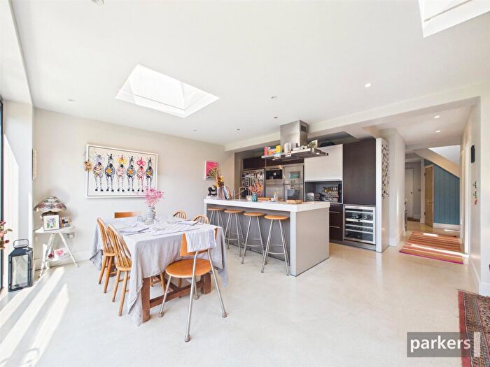 3 Bedroom Semi-Detached House For Sale In Milley Road, Waltham St. Lawrence, Reading, Berkshire, RG10