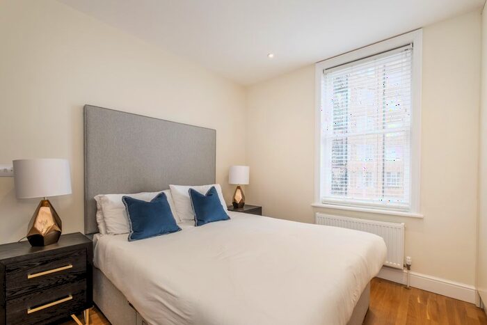 1 Bedroom Flat To Rent In King Street, London, W6