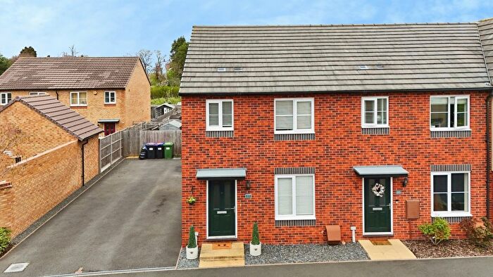 3 Bedroom End Terrace House For Sale In Florence Close, Wellington, Telford, Shropshire, TF1