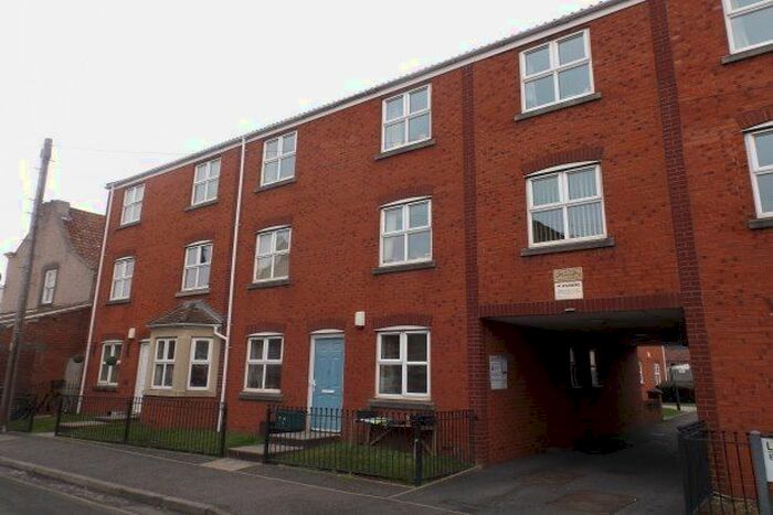 2 Bedroom Flat To Rent In Livingstone Mews, Bristol BS3