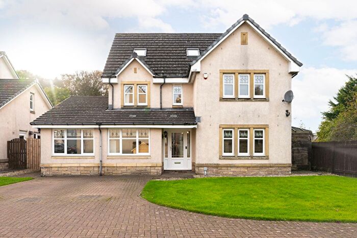 6 Bedroom Detached House For Sale In Maplewood Park, Livingston, EH54
