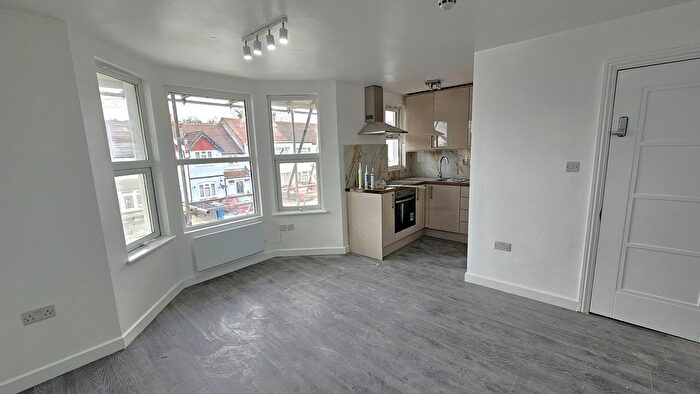 1 Bedroom Flat To Rent In Eastcote Road, South Harrow, HA2