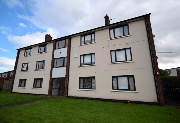 2 Bedroom Flat To Rent In Barras Close, Dalston, CA5