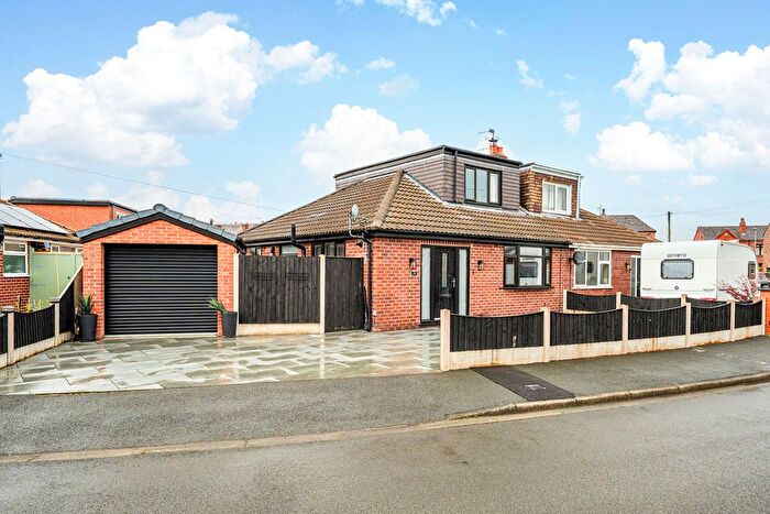 3 Bedroom Bungalow For Sale In Ashley Road, Hindley, WN2