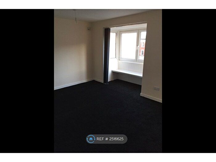 2 Bedroom Flat To Rent In Overhaugh Street, Galashiels, TD1