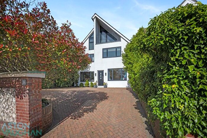 4 Bedroom Detached House For Sale In Dyke Road, Brighton, BN1
