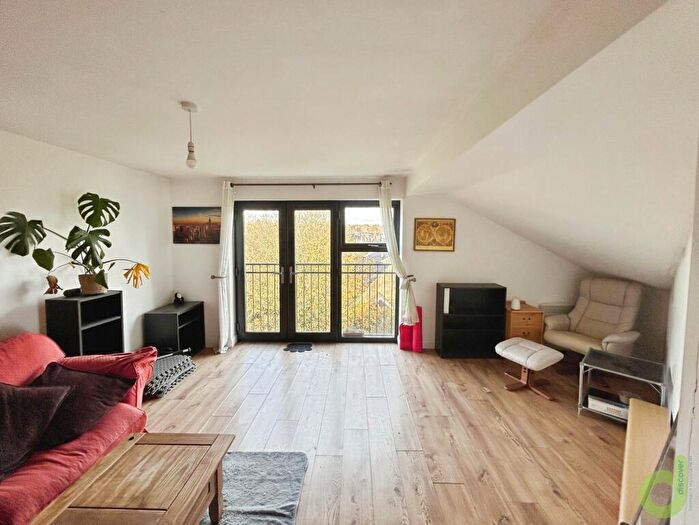 1 Bedroom Apartment To Rent In Bank Parade, Burnley, BB11