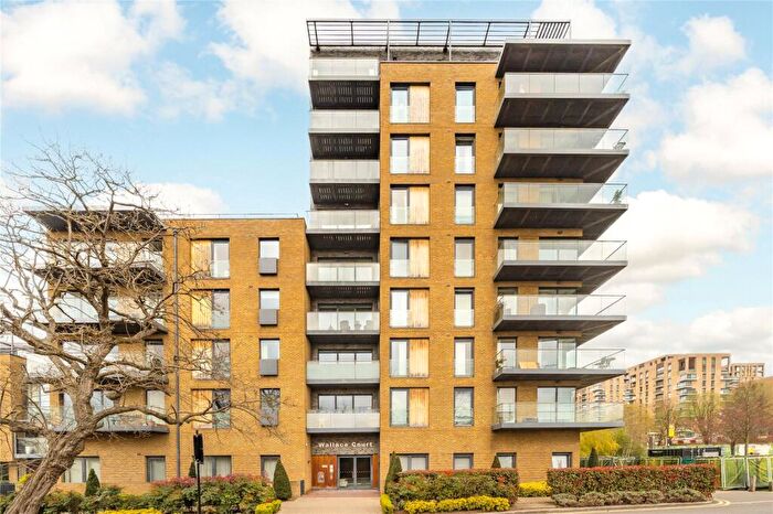 2 Bedroom Penthouse To Rent In Tizzard Grove, London, SE3