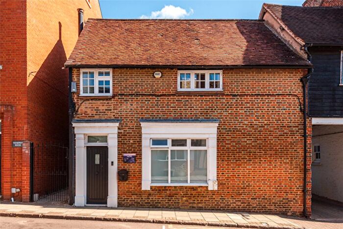 4 Bedroom Link Detached House For Sale In Tilehouse Street, Hitchin, Hertfordshire, SG5