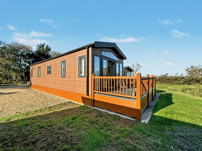 2 Bedroom Lodge For Sale In Bedford Bank, Welney, Wisbech, PE14