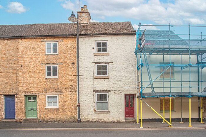 3 Bedroom Cottage For Sale In Hampton Street, Tetbury, GL8
