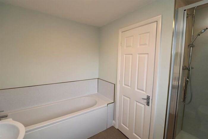 1 Bedroom Flat To Rent In Eastwold, North Newbald, York, YO43