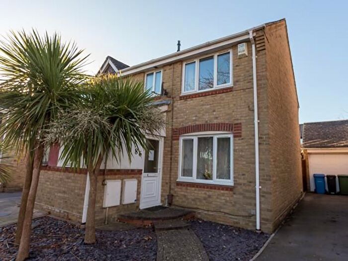 3 Bedroom Semi-Detached House To Rent In Lake Road, Poole, BH15