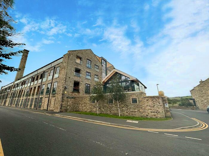 3 Bedroom Penthouse To Rent In Horace Mills, Greens Mill Court, Cononley, BD20