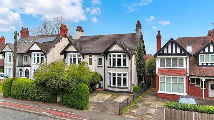 4 Bedroom Semi Detached House For Sale In Crewe Road, Wistaston, CW2