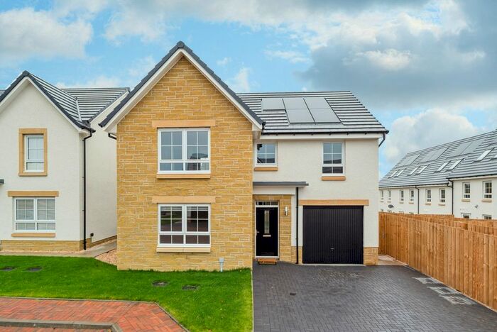 4 Bedroom Detached House To Rent In Lady Glen Crescent, Newton Mearns, East Renfrewshire, G77