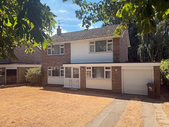 3 Bedroom Detached House To Rent In Church Road, Brightlingsea, Colchester, CO7