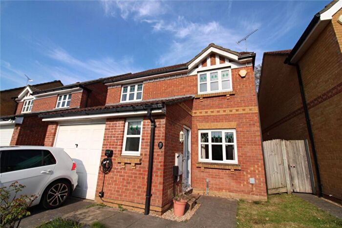 3 Bedroom Detached House To Rent In Stag Way, Fareham, Hampshire, PO15