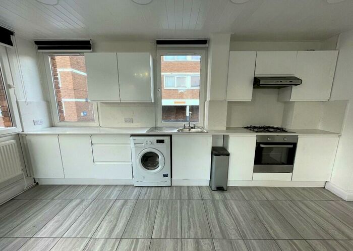 1 Bedroom Flat To Rent In Haberdasher Street, London, N1