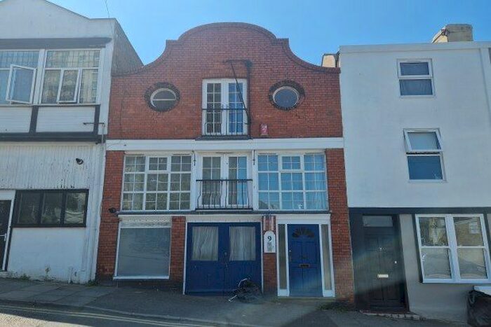 4 Bedroom Town House To Rent In Plains Of Waterloo, Ramsgate, CT11