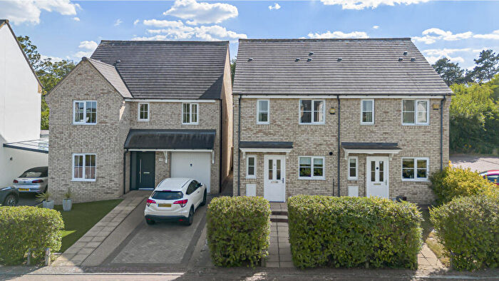 2 Bedroom Semi-Detached House For Sale In Wellbrook Way, Girton, CB3