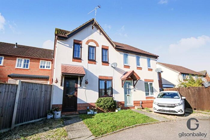 3 Bedroom Semi Detached House For Sale In Roundway Down, Dussindale, NR7