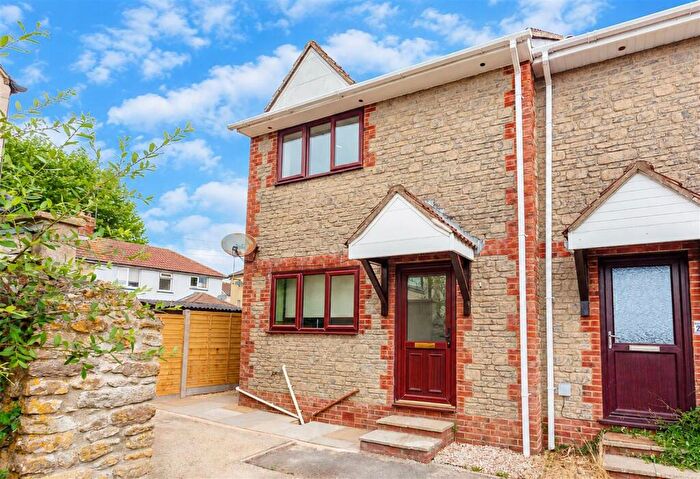 3 Bedroom Terraced House For Sale In Parsonage Road, Bridport, DT6