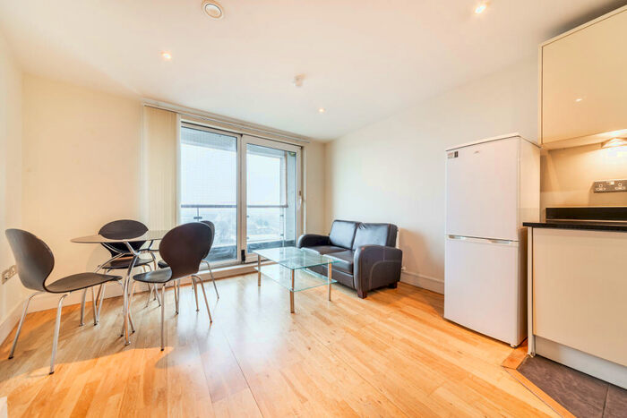 1 Bedroom Apartment To Rent In Raphael House, High Street, Ilford, Essex, IG1