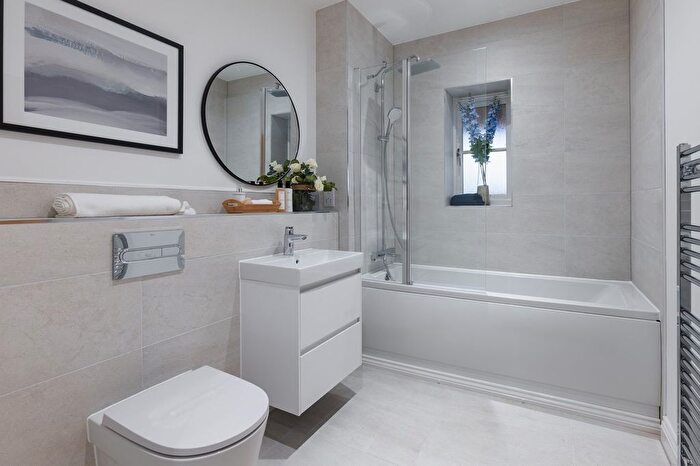 2 Bedroom Bungalow For Sale In Benfield Close, Northend, Southam, CV47