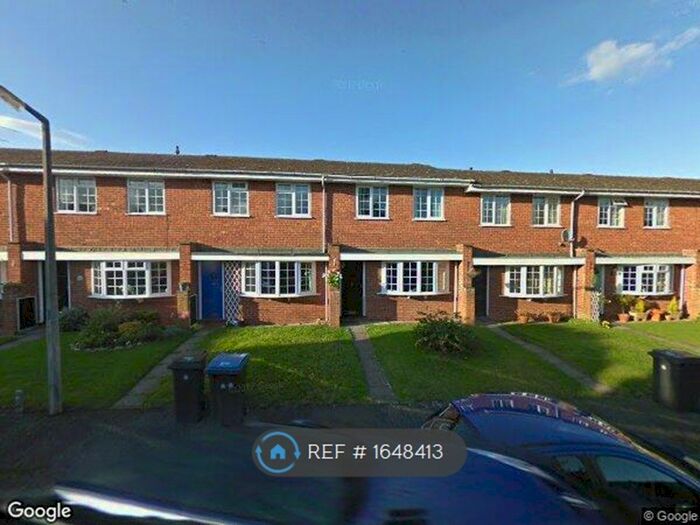 2 Bedroom Terraced House To Rent In Icknield Row, Alcester, B49