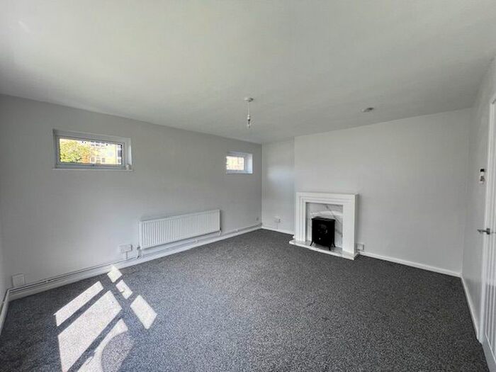 2 Bedroom Flat To Rent In Tower Road, Ware, SG12