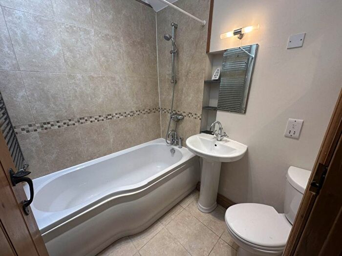 2 Bedroom Bungalow To Rent In Cnwch Coch, Aberystwyth, SY23