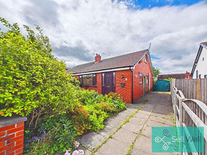 2 Bedroom Semi-Detached House For Sale In Everard Close, Worsley, Manchester, M28