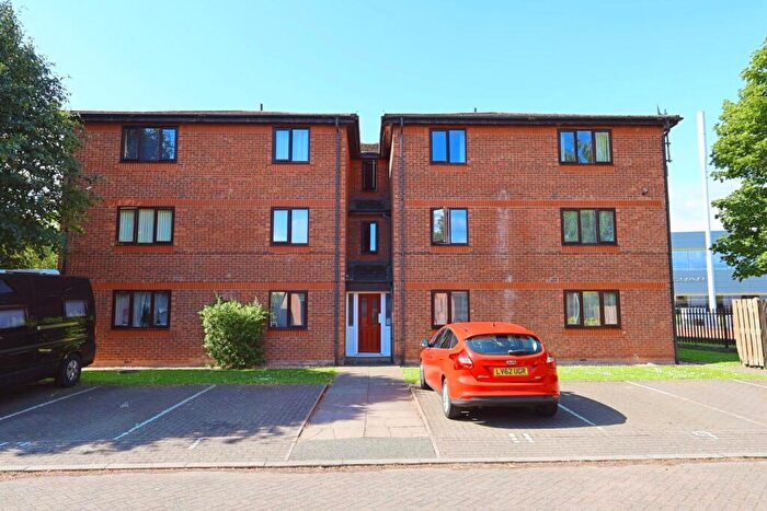 2 Bedroom Apartment For Sale In Wetherby Close, Chester, CH1
