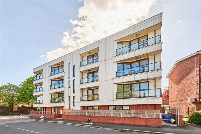 2 Bedroom Flat To Rent In Rowcross Street, Bermondsey, SE1