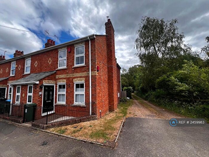 3 Bedroom End Of Terrace House To Rent In High Road, Soulbury, LU7