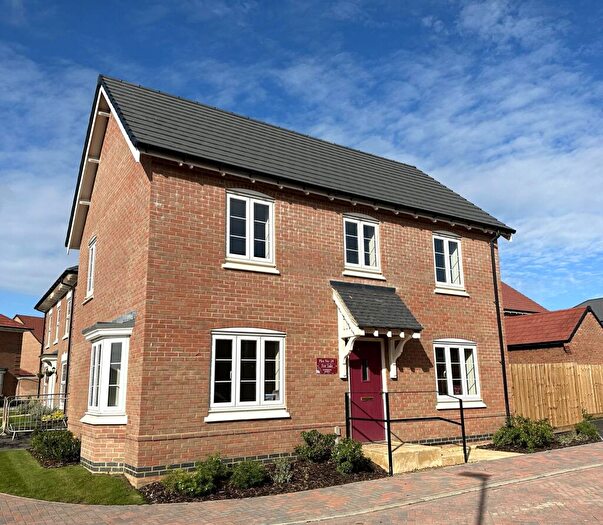 3 Bedroom Detached House For Sale In Kirby Woodlands Monument Way Priors Hall Park Corby, NN17