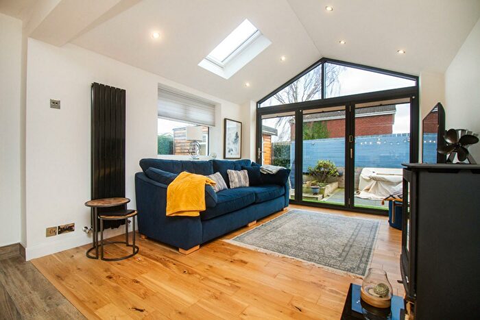 5 Bedroom Detached House For Sale In Juniper Walk, Newcastle Upon Tyne, NE5