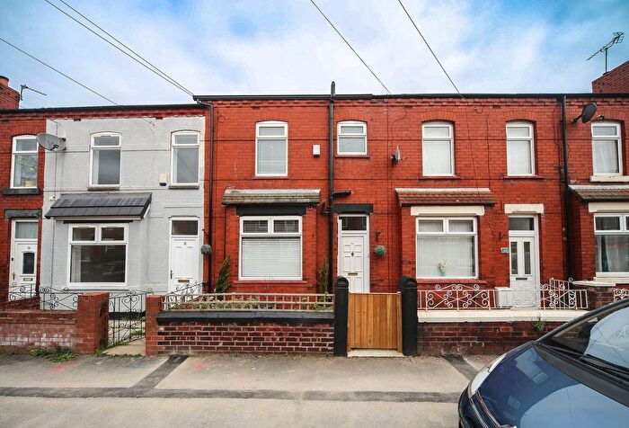 2 Bedroom Terraced House To Rent In First Avenue, Wigan, WN6