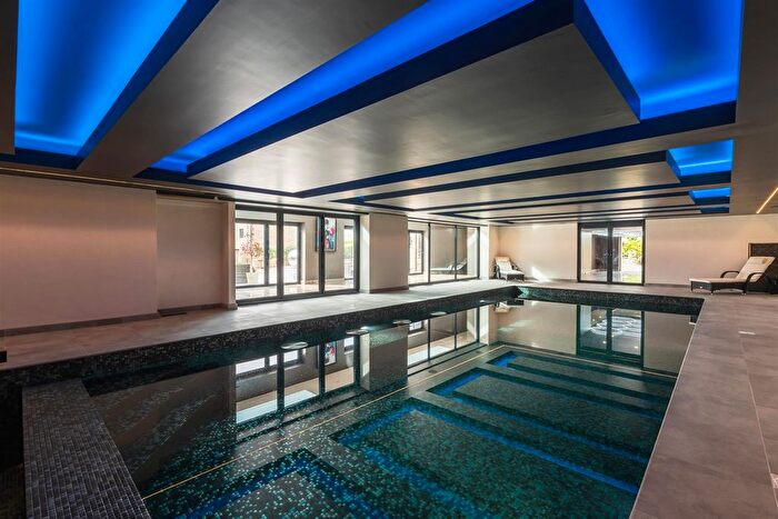 4 Bedroom Detached House For Sale In Kiveton Lane, Todwick, Sheffield, S26