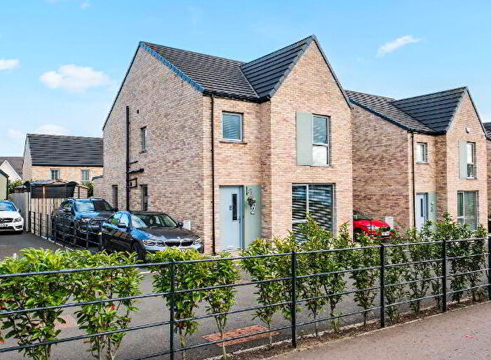 4 Bedroom Detached House For Sale In Lakeside Close, Coleraine, BT52