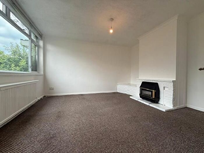 3 Bedroom Property To Rent In Common Road, Langley, SL3