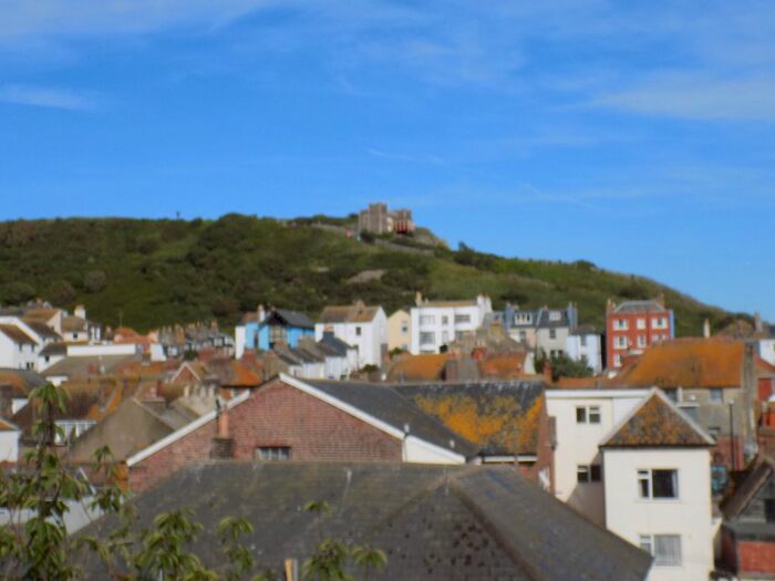 3 Bedroom Maisonette To Rent In High Street, Hastings, TN34